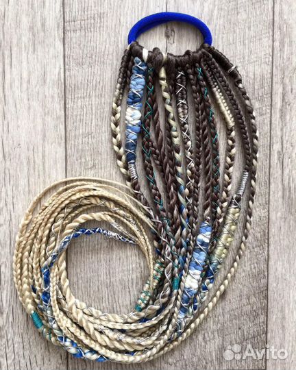 Афрорезинка с афрокосичками