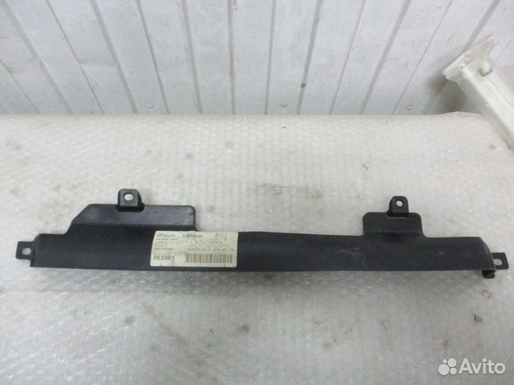 Воздуховод радиатора верхний Nissan Almera (G15)