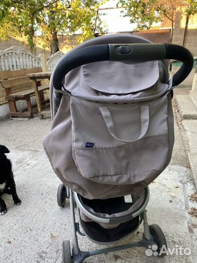 Прогулочная коляска Chicco