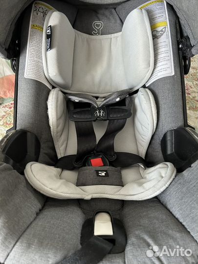 Коляска автокресло Doona с базой isofix