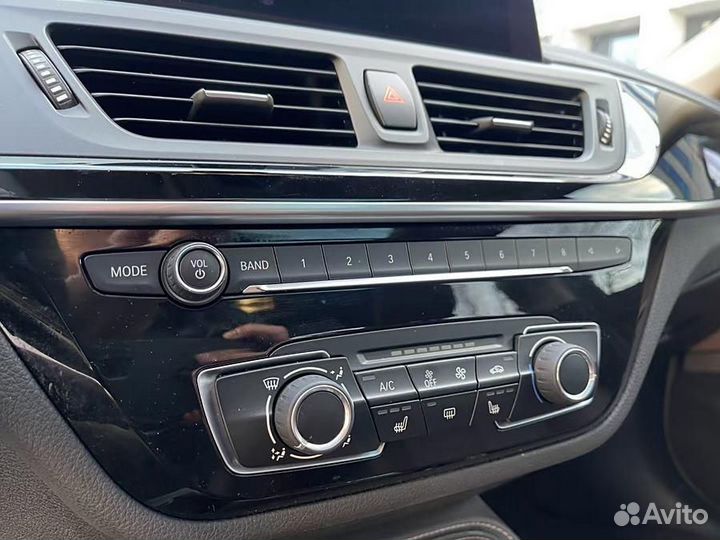 BMW 1 серия 1.5 AMT, 2021, 30 000 км