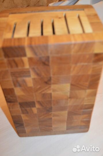 Подставка кухонных ножей