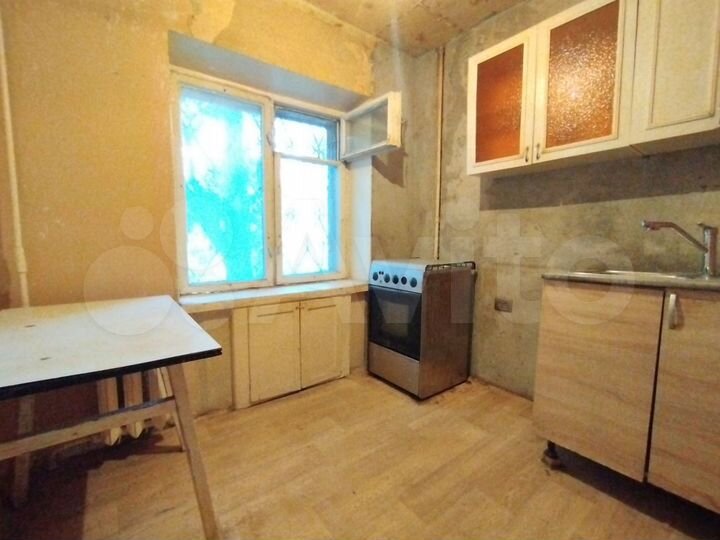 3-к. квартира, 57,1 м², 2/5 эт.