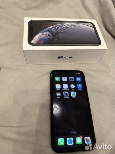 Телефон iPhone Xr
