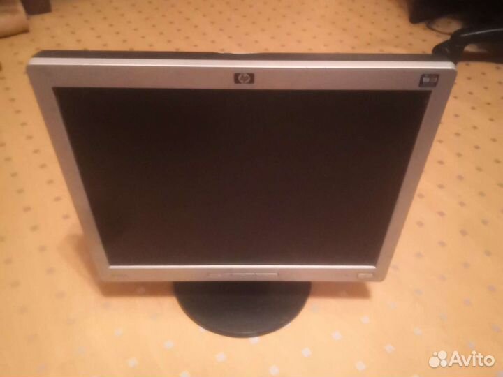 Монитор HP 17