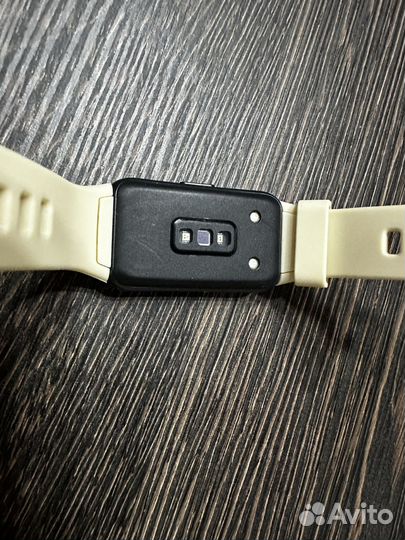 Смарт часы honor band 6