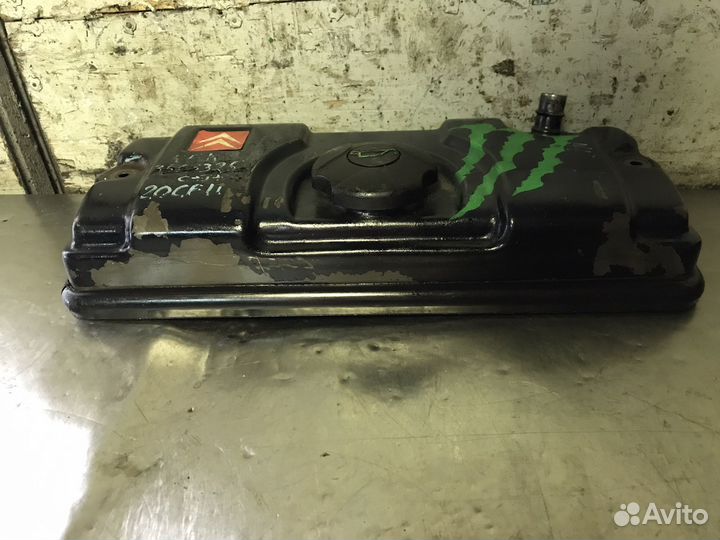 Клапанная крышка 1.4 8V KFW KFX Citroen Peugeot