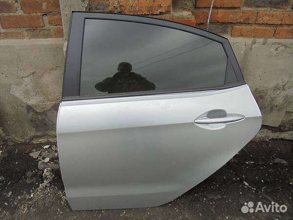 Дверь задняя правая серебро Kia rio 3 оригинал