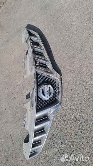 Решётка радиатора Nissan murano