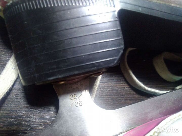 Коньки фигурные