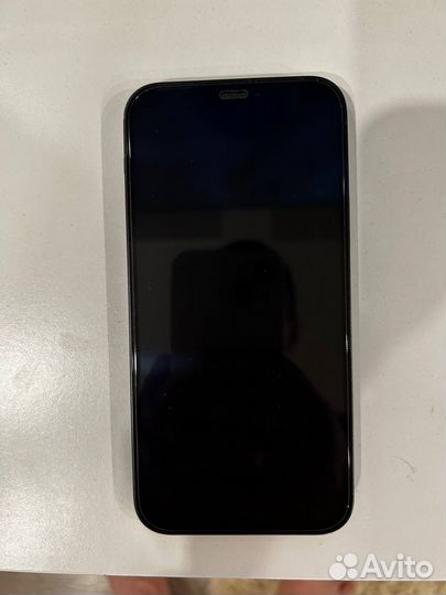 iPhone 12, 64 ГБ