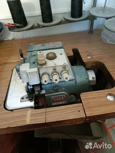 Оверлок Промышленый. 6и нитка