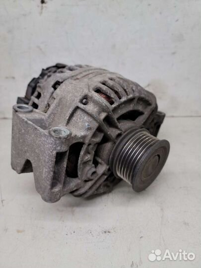 Генератор Audi A4 8E Bosch 120Am 06B905016P