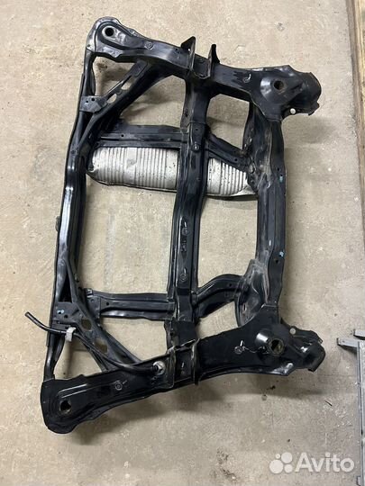 Задний подрамник Honda accord 7