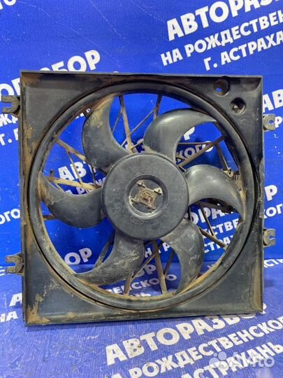 Диффузор с вентилятором Hyundai Accent седан 2004