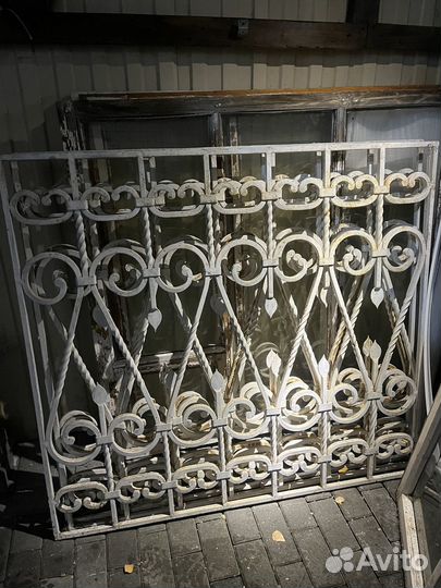 Решетка кованная бу