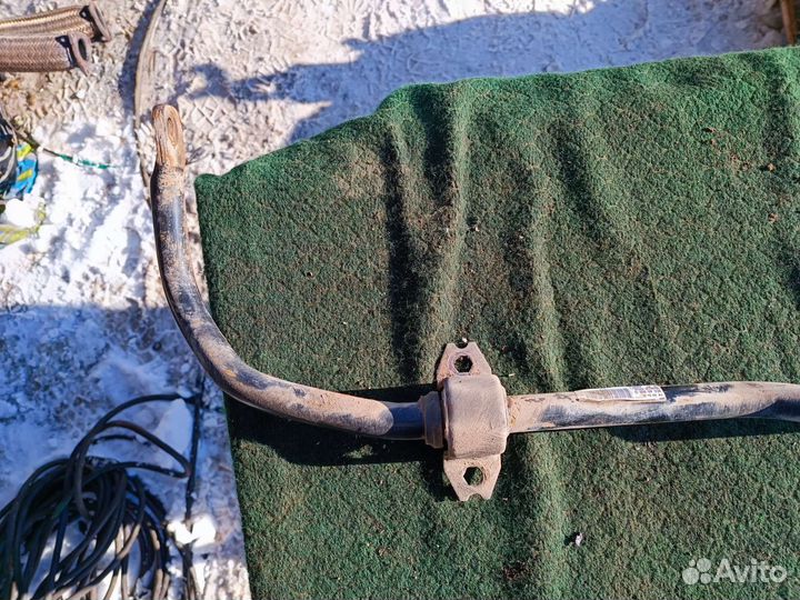 Стабилизатор Передний Volkswagen passat B6 05-10 г