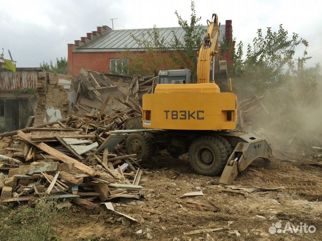 Демонтажные работы. Демонтаж старых домов. Демонтаж зданий. Демонтаж дачных домов. Демонтаж старых домов.