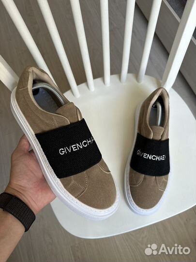 Кроссовки мужские givenchy