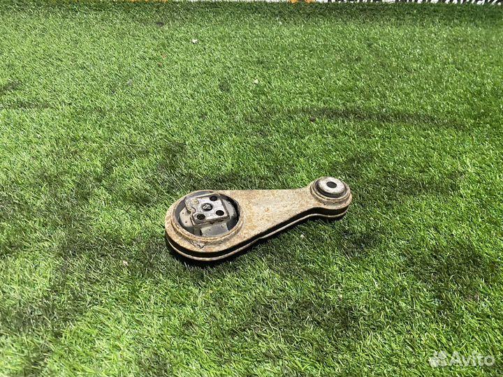 Подушка двигателя ваз 2110/2112 верхняя