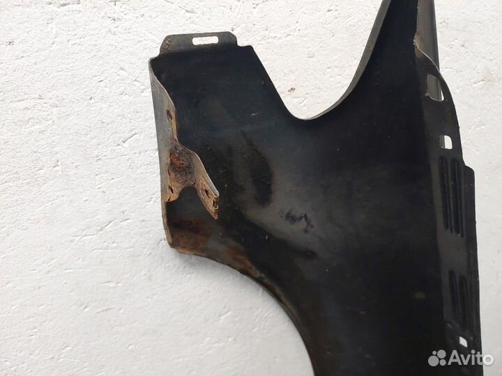 Крыло BMW 3 E46, 2004