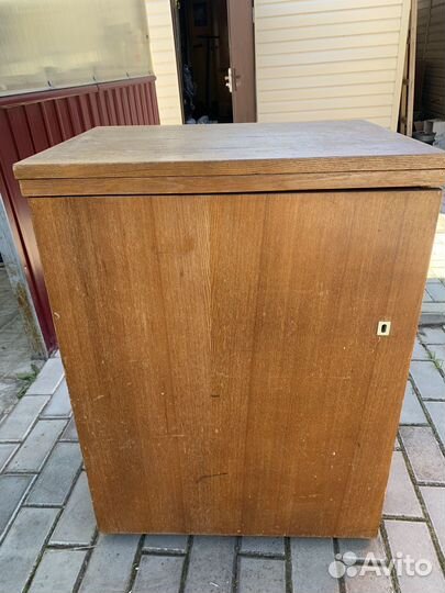 Швейная машина бу в хорошем состоянии