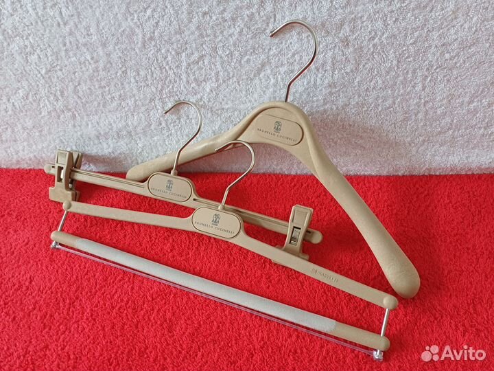 Brunello Cucinelli комплект вешалки плечики оригин
