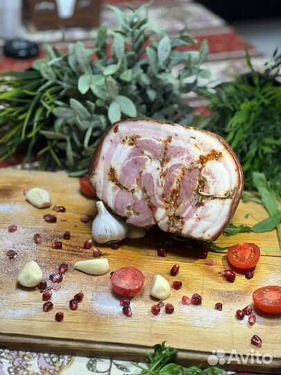 Мясные деликатесы