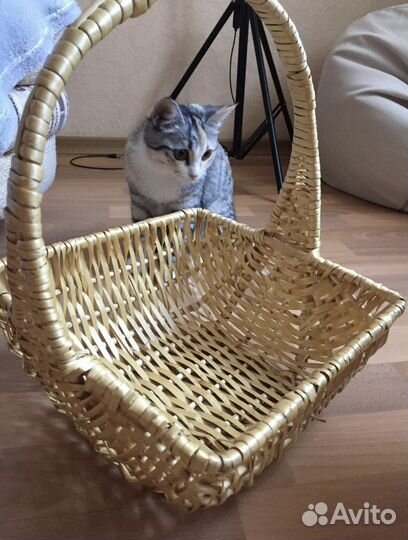 Корзина плетеная