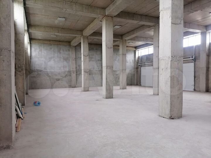 Склад, 374 м²