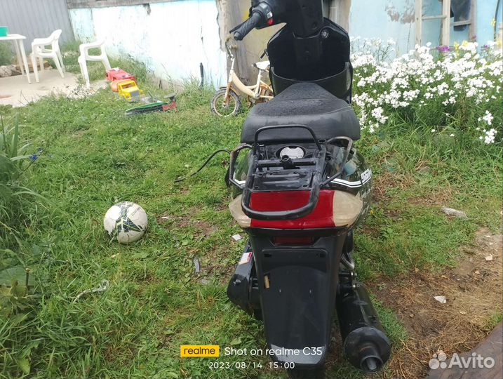 Продам скутер 49.5cc