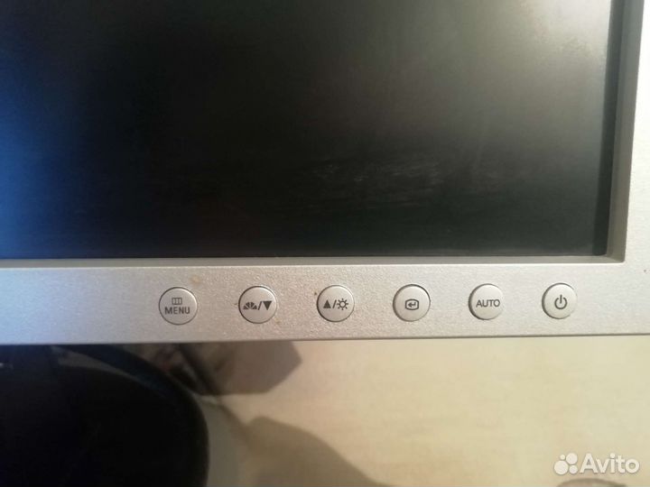 Монитор Samsung syncmaster 940n