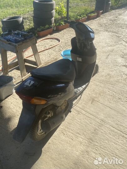 Скутер suzuki Lets 2