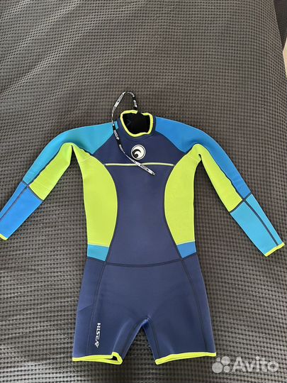 Гидрокостюм