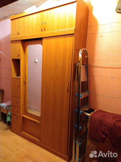 Продам шкаф