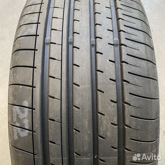 Yokohama BluEarth-XT AE61 225/55 R18 V