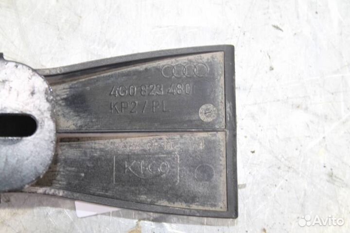 Ответная часть замка капота Audi A6(C7)