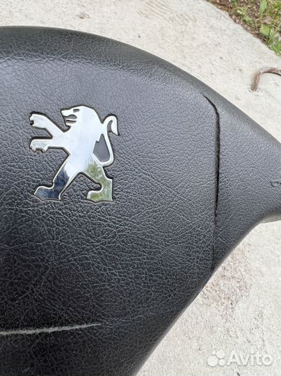 Подушка безопасности Peugeot 307 airbag