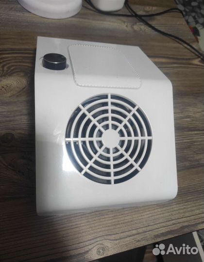 Пылесос для маникюра