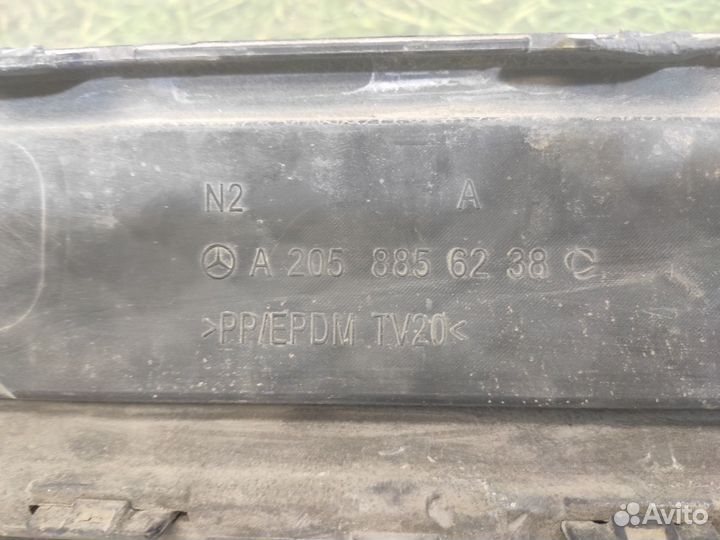 Спойлер заднего бампера Mercedes-Benz C-class