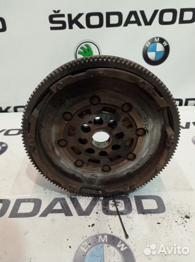 Маховик МКПП Skoda Octavia A7 (5E) 1.8 cjsa 2013