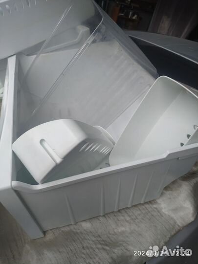 Лотки и ящики для холодильника LG