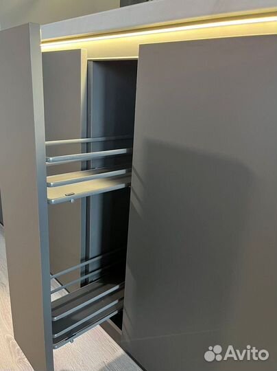 Современная кухня по вашим размерам