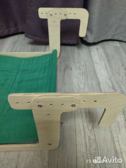 Лежанка для кошек на батарею