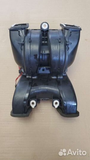 Вентилятор задней части салона bmw 5,7 f10 02 m07