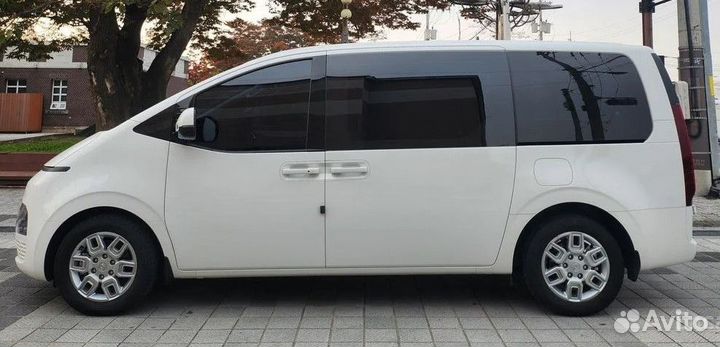 Hyundai Staria 2.2 AT, 2022, 57 000 км