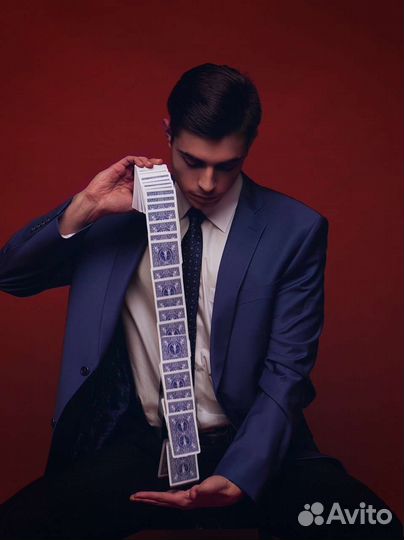 Фокусник Иллюзионист