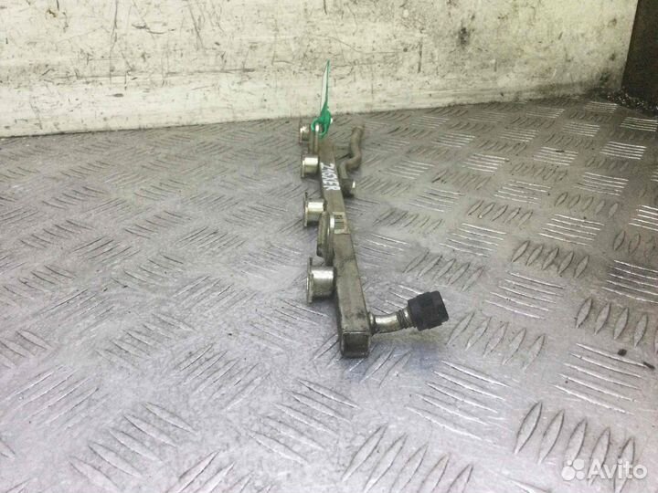 Топливная рампа Opel Astra 55559375 Z16XER