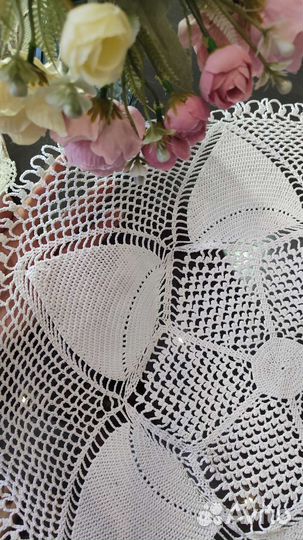 Скатерть вязаная