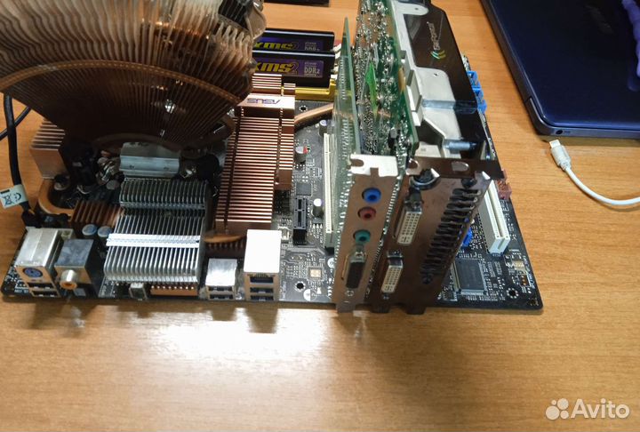 Материнская плата